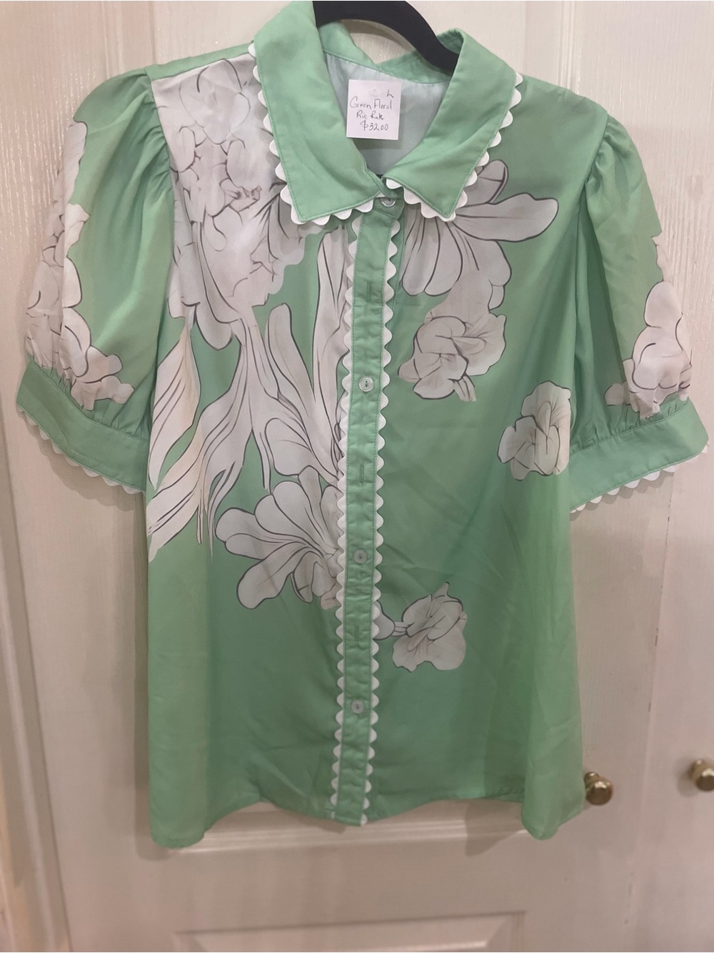 Mint Green Floral Button-Down Puff Sleeve Shirt